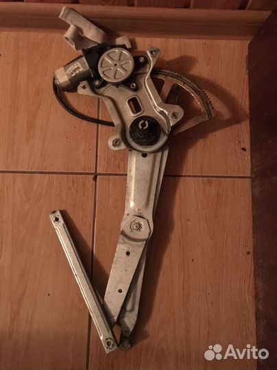 Стеклоподъемник