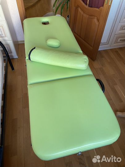 Массажный стол складной с вырезом для лица