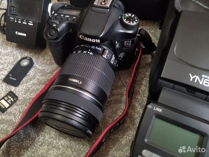 Canon 70d 18-135mm is + вспышка YN685+пульт