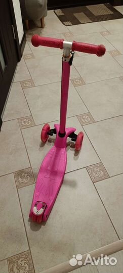 Самокат детский трехколесный
