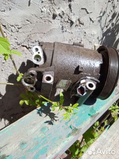 Компрессор кондиционера nissan almera n 16