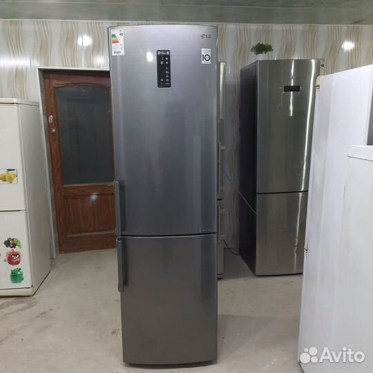 Холодильник серебристый LG no frost c гарантией