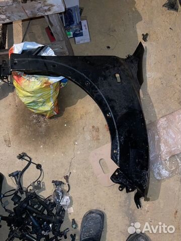Крыло переднее правое Nissan Juke