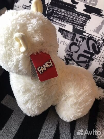 Мягкая игрушка альпака