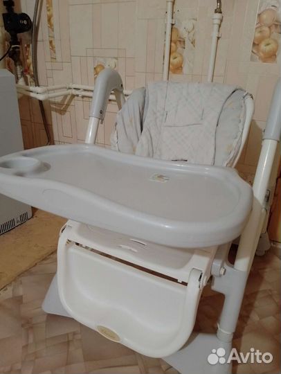 Стульчик для кормления