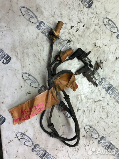 Датчик ABS bmw e 34 передний правый