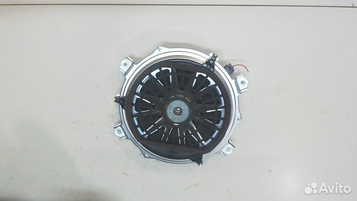 Сабвуфер Lexus GS, 2013