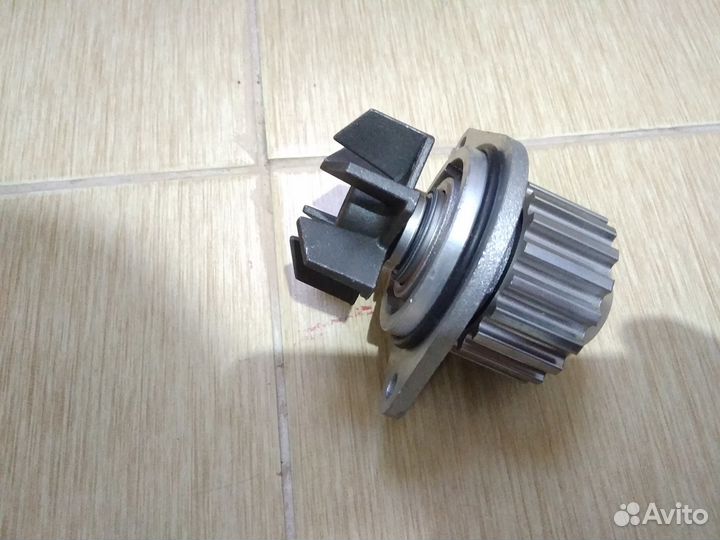 Водяной насос (помпа) на Citroen, Peugeot