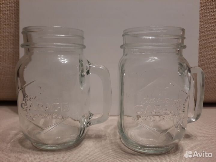 Пивные кружки, стилизованные под стеклянные банки
