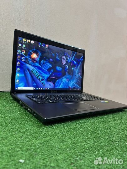 Игровой гигант Lenovo 17,3