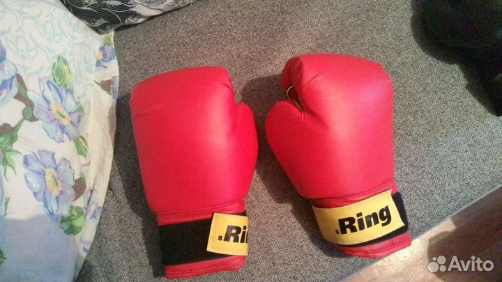 Боксерские перчатки(для подростка и взр.) и шлема