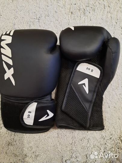 Боксерские перчатки 8 oz