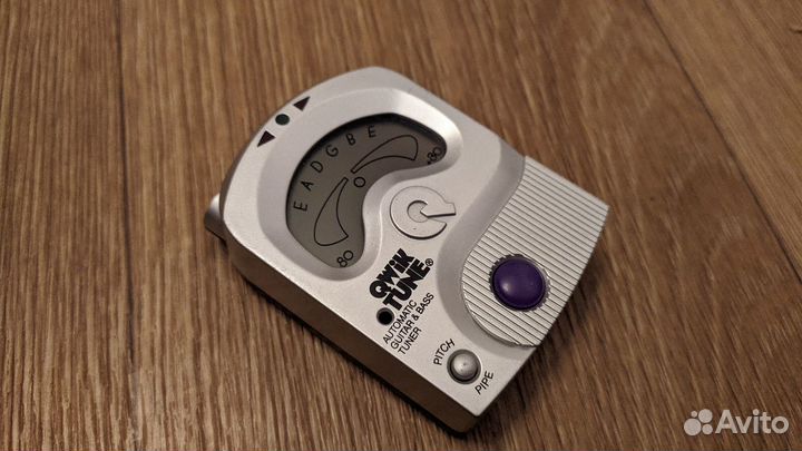 Тюнер для гитары