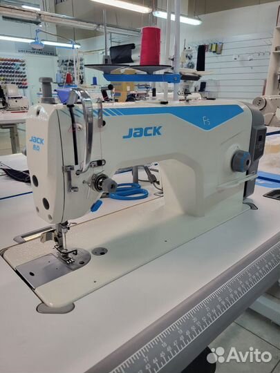 Прямострочная промышленная машина Jack JK-F5(F4)