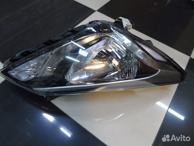 Фара передняя правая Hyundai Solaris 14-17 RH