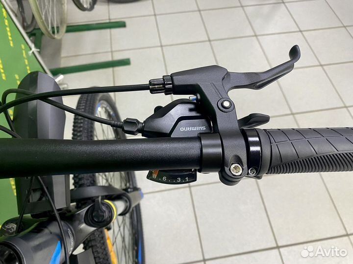 Велосипед горный Stels Navigator-750 MD 27.5