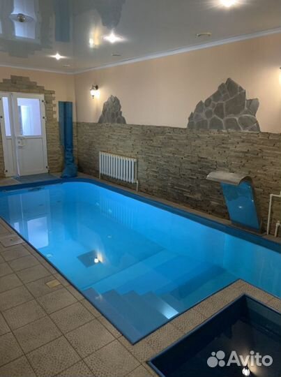 Баня с бассейном