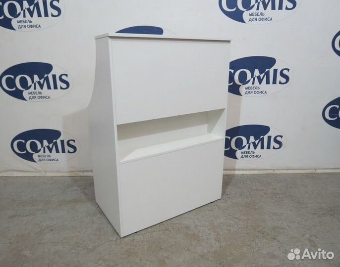 Стойка ресепшн