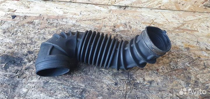 Патрубок воздушного фильтра Opel Corsa D 2006-2015