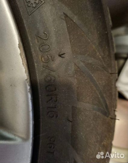 Диски литые с резиной r16