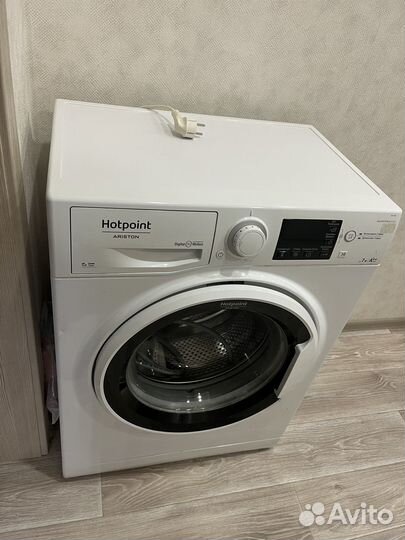 Стиральная машина hotpoint ariston