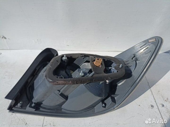 Фонарь задний левый Mazda Cx-7 ER3P L3-VDT 2011