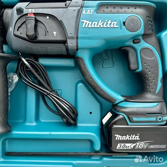 Аккумуляторный перфоратор Makita DHR202RF