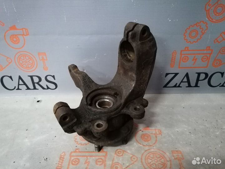 Поворотный кулак левый Mazda 3 BK