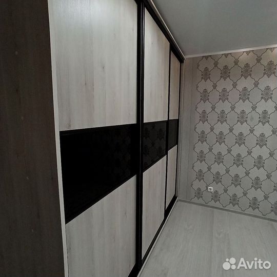 Шкаф купе зеркальный