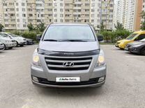 Hyundai H-1 2.5 AT, 2016, 205 200 км, с пробегом, цена 2 290 000 руб.