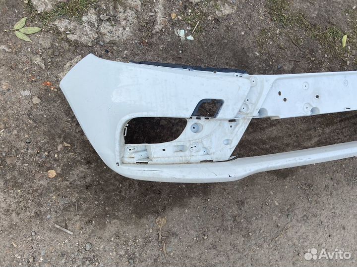 Бампер передний Лада Веста белый оригинал
