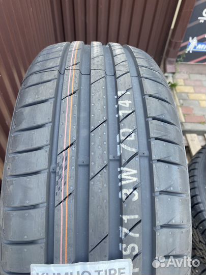 Kumho Ecsta PS71 215/55 R17 94W