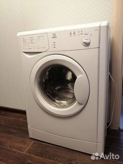 Стиральная машина indesit