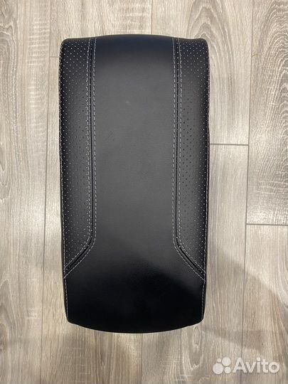 Подлокотних Solaris 2