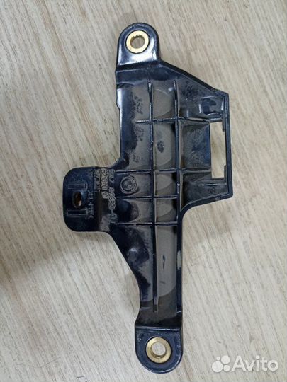 Кронштейн ручки двери задний Bmw X3 E83 2004-2010