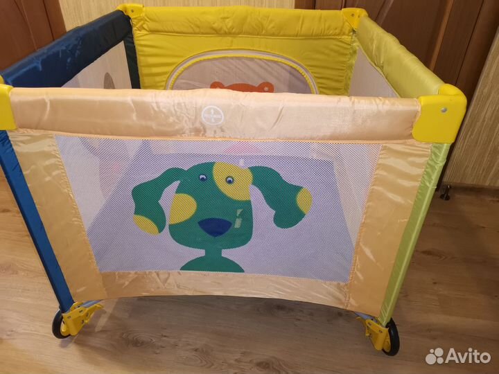 Манеж детский складной