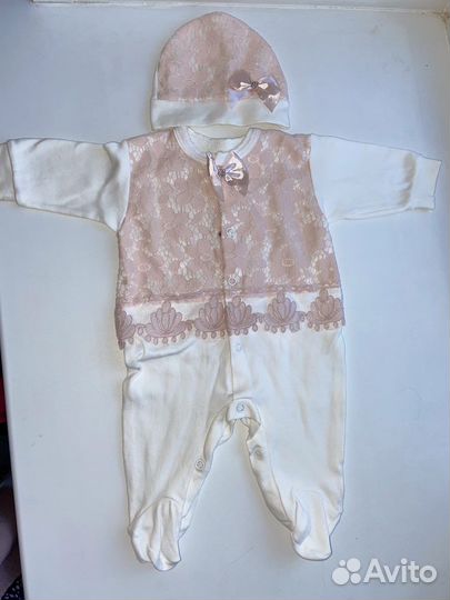 Комплект на выписку для девочки