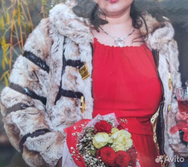 Шубка бренда Baby Phat, размер XL