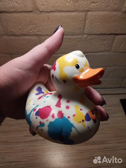 Коллекционная резиновая уточка Bud Duck Arty Duck