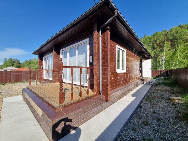 Дом 101 м² на участке 6 сот.