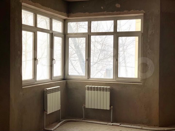 4-к. квартира, 169 м², 4/10 эт.