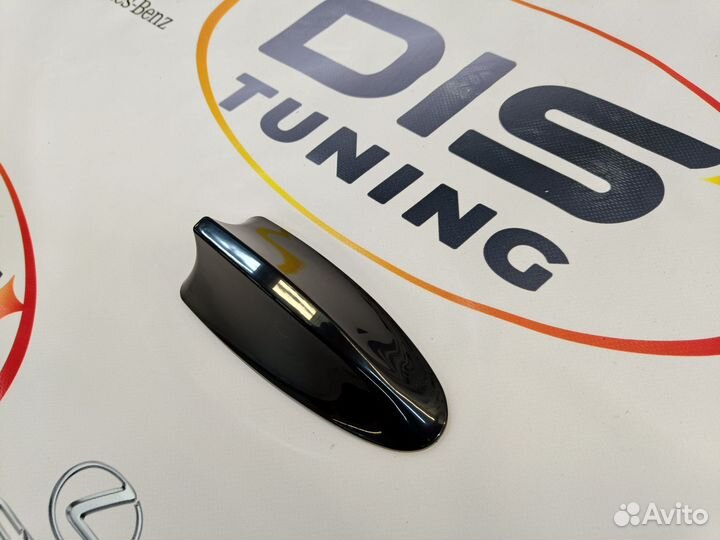 Антенна плавник Toyota Black