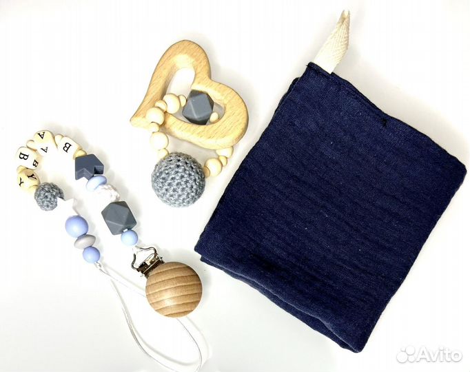 Подарочные набор погремушка, держатель, муслиновы