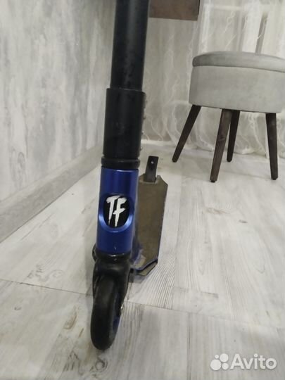 Трюковой самокат легкий парк