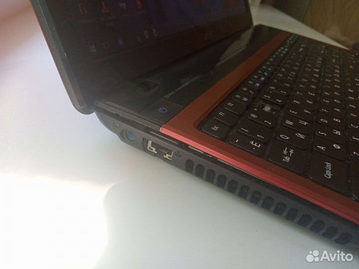 Acer intel core i3-2350M 2.3Gh.z 4Гб