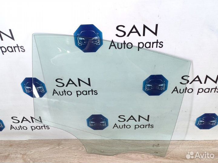 Стекло двери заднее правое Bmw 3 F30 N20B20 2012