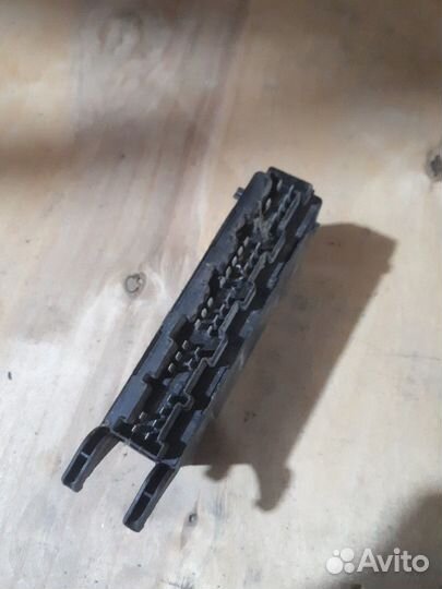 Блок управления светом 140 542 04 32 мерседес