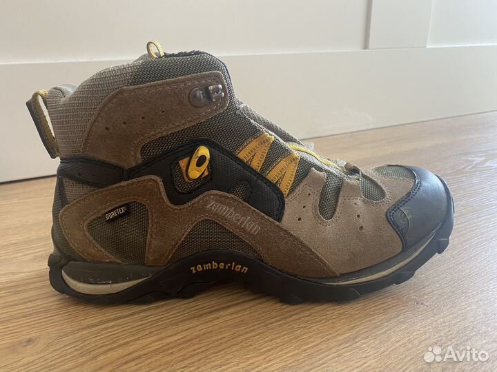 Трекинговые ботинки zamberlan 43 размер