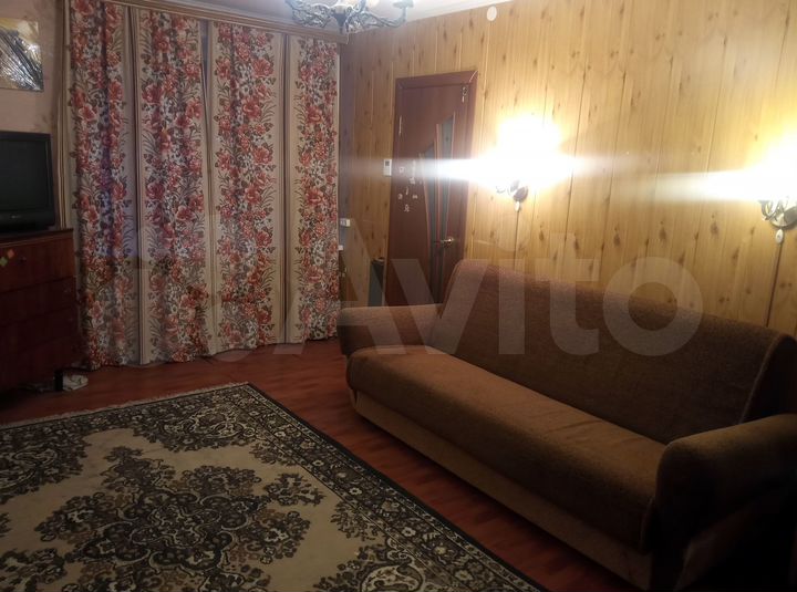 2-к. квартира, 44 м², 1/2 эт.