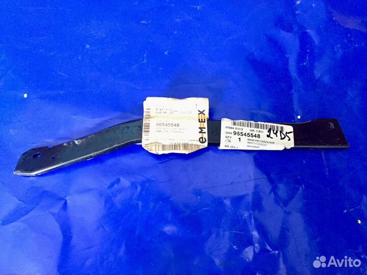 Кронштейн переднего бампера прав Chevrolet Lacetti